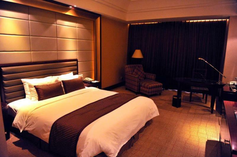 Central International Hotel Shanghai Exterior foto